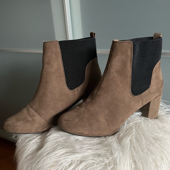 Brown Suede Heeled Primark Booties. - Picture 1 of 5